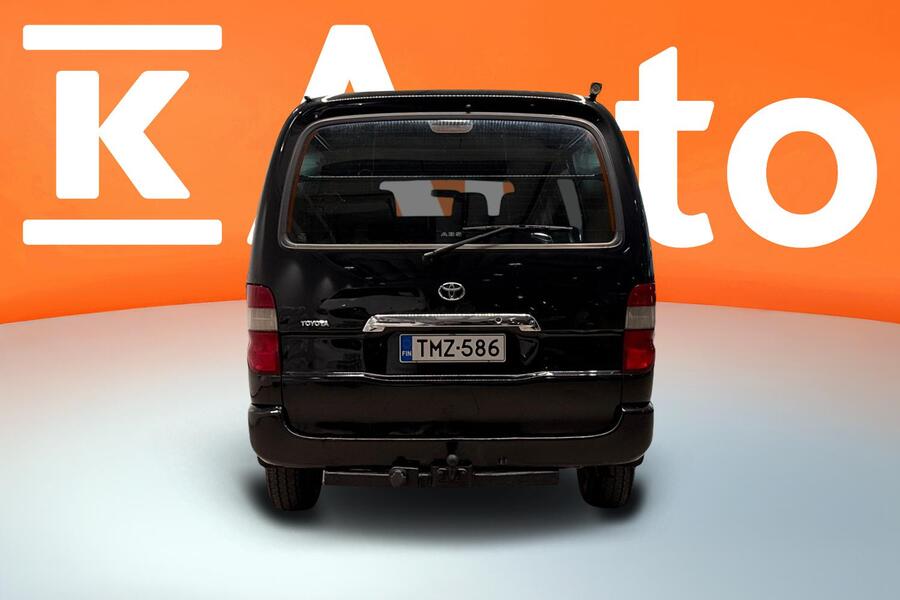 Toyota Hiace vaihtoauto