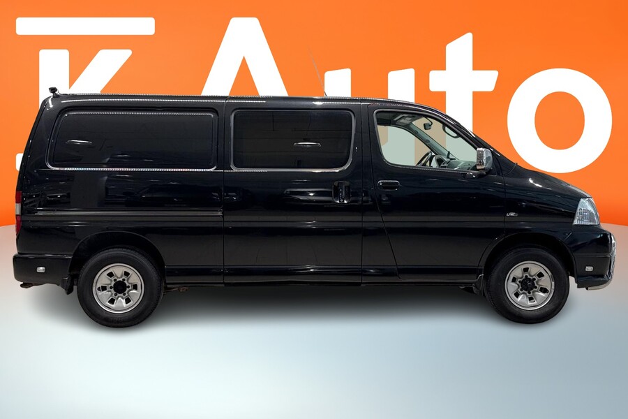 Toyota Hiace vaihtoauto