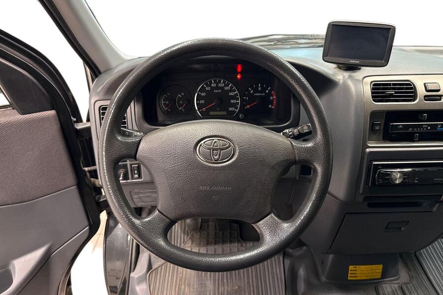Toyota Hiace vaihtoauto