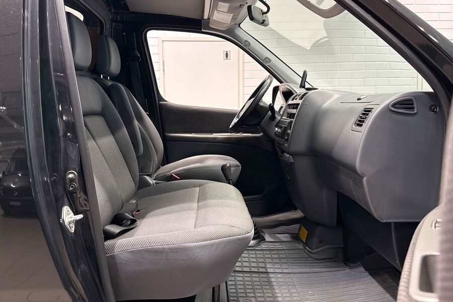 Toyota Hiace vaihtoauto