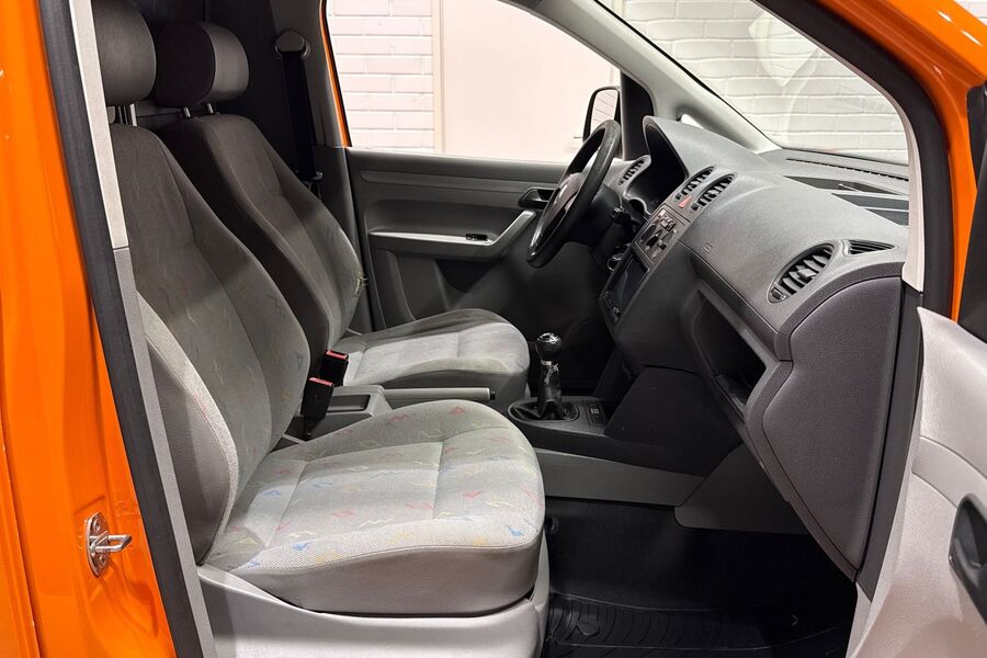 Volkswagen Caddy Maxi vaihtoauto