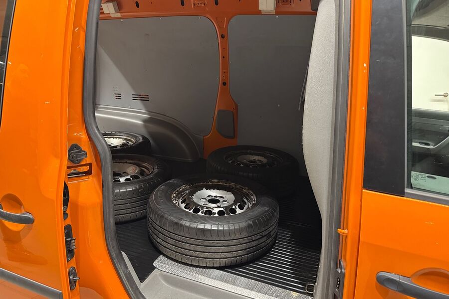 Volkswagen Caddy Maxi vaihtoauto