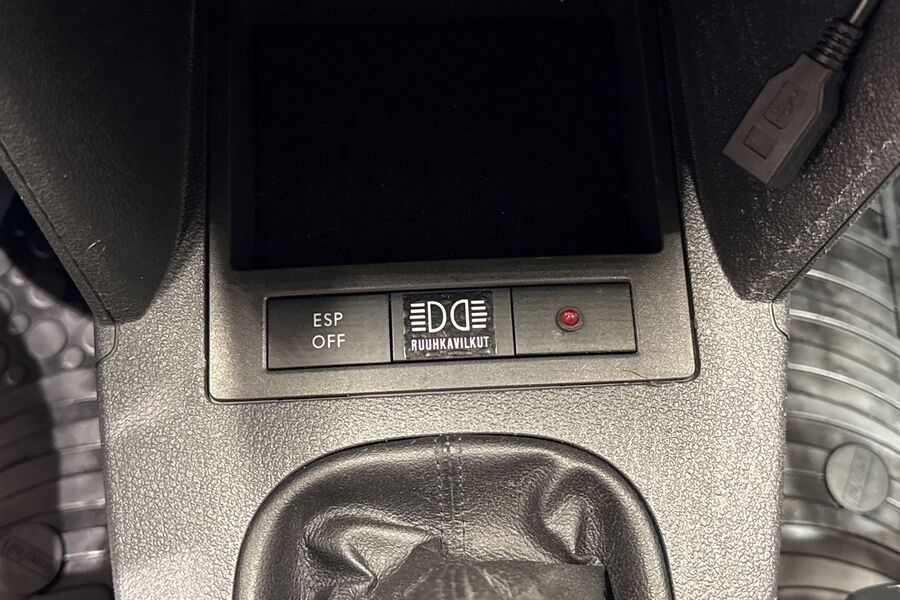 Volkswagen Caddy Maxi vaihtoauto