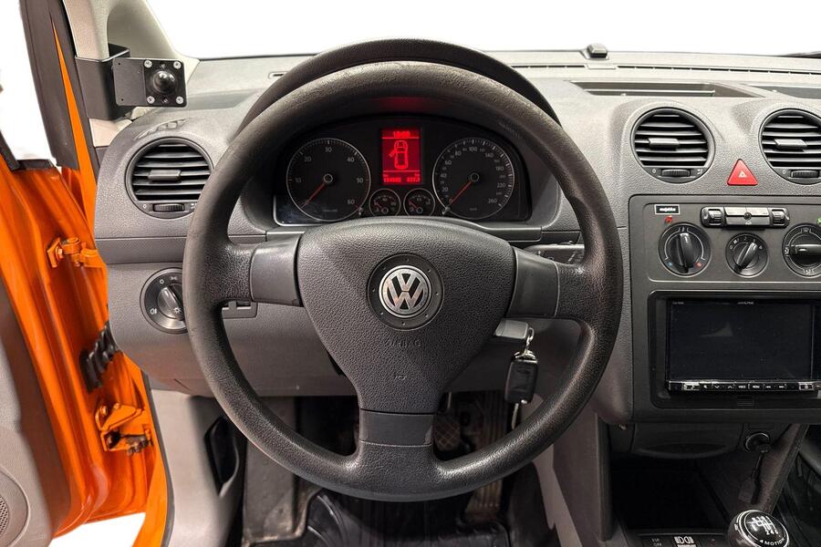 Volkswagen Caddy Maxi vaihtoauto