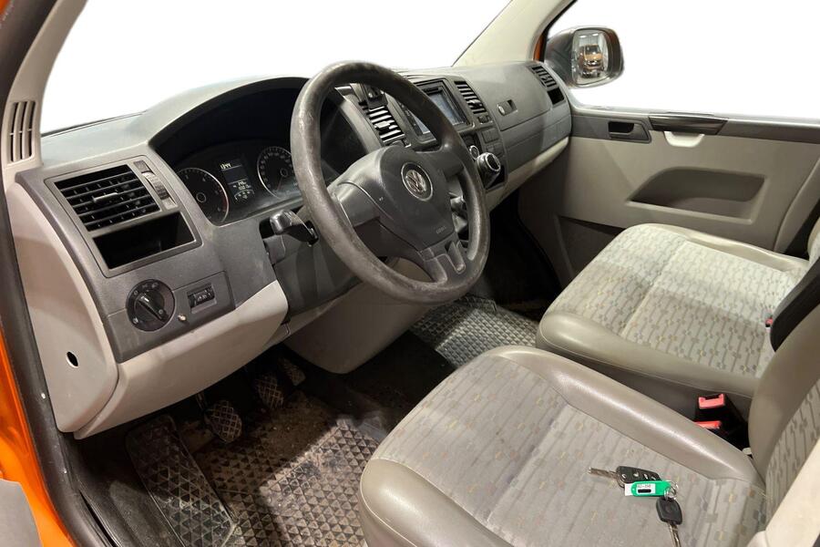 Volkswagen Transporter vaihtoauto