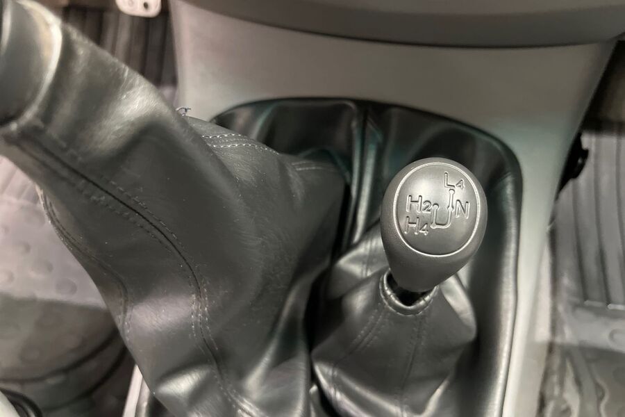 Toyota Hilux vaihtoauto