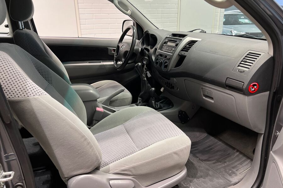 Toyota Hilux vaihtoauto