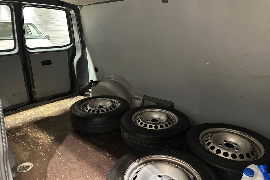 Volkswagen Transporter vaihtoauto