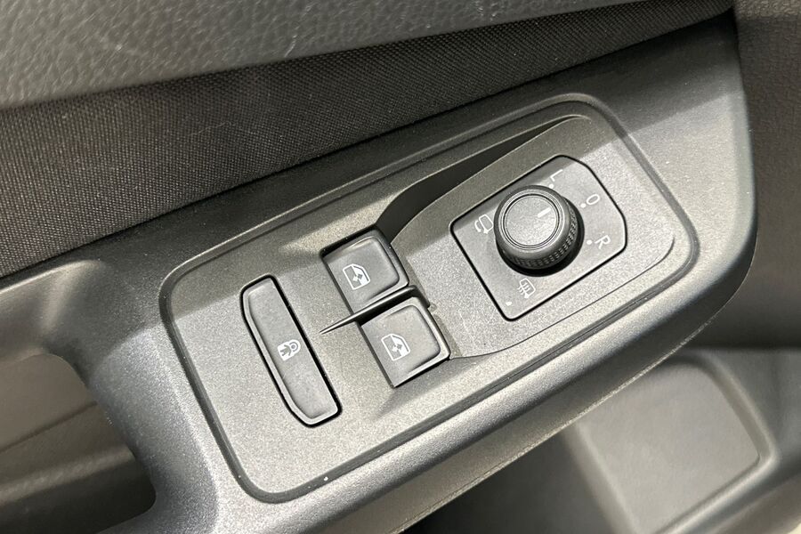 Volkswagen Caddy Maxi vaihtoauto