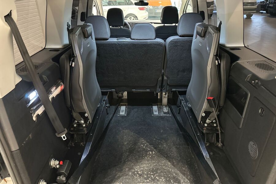 Volkswagen Caddy Maxi vaihtoauto