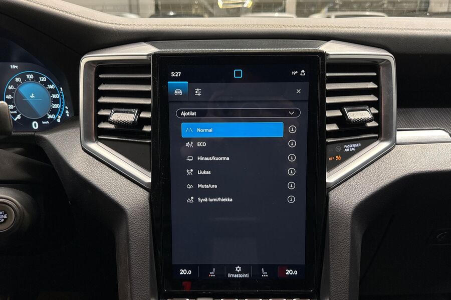 Volkswagen Amarok vaihtoauto