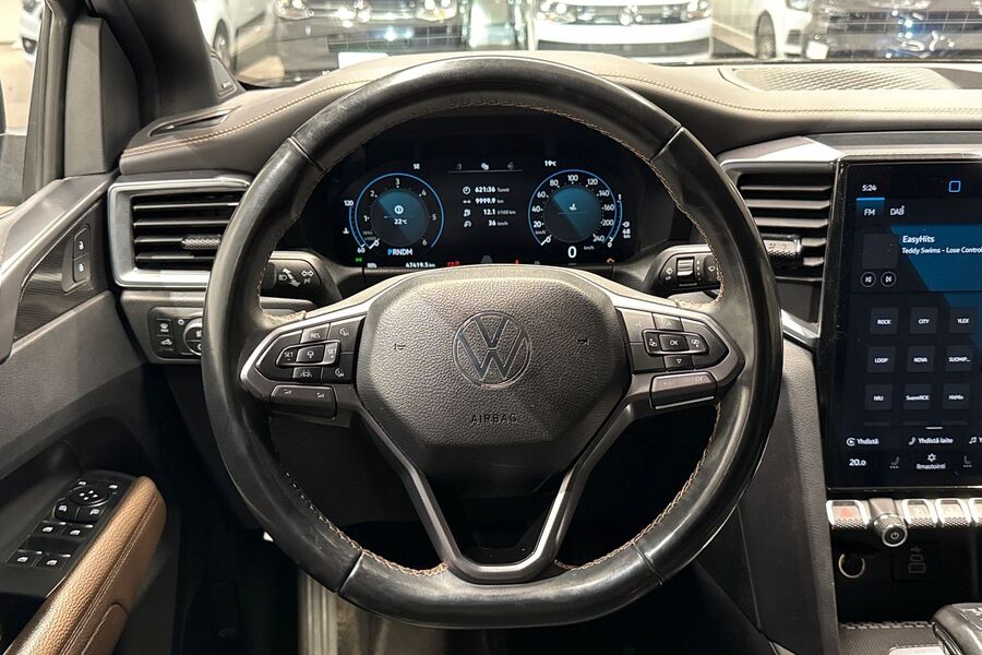 Volkswagen Amarok vaihtoauto