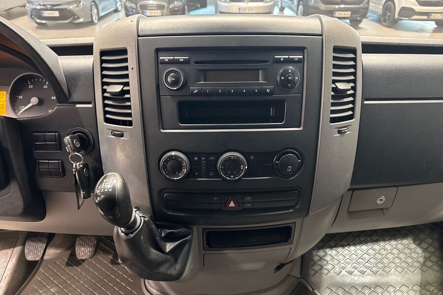 Mercedes-Benz Sprinter vaihtoauto
