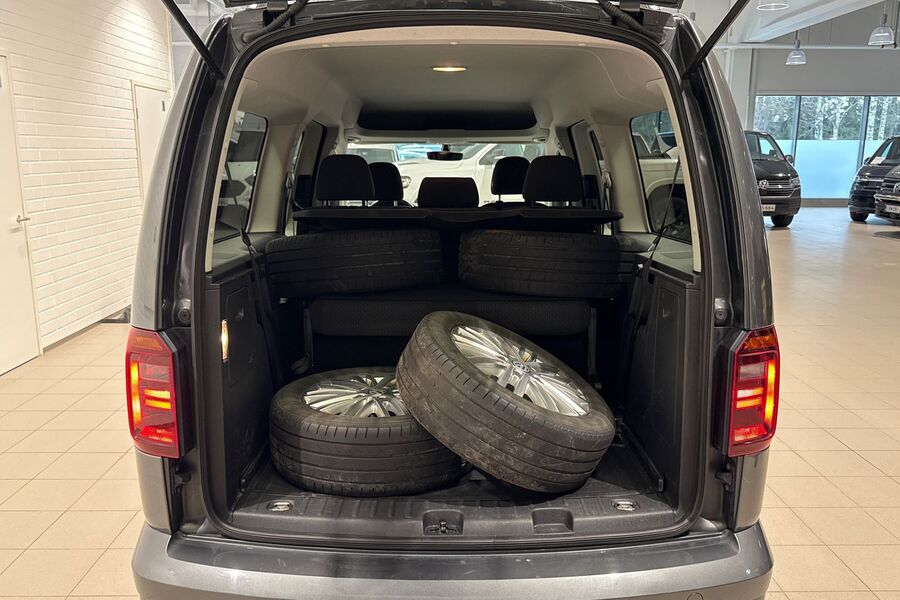 Volkswagen Caddy Maxi vaihtoauto