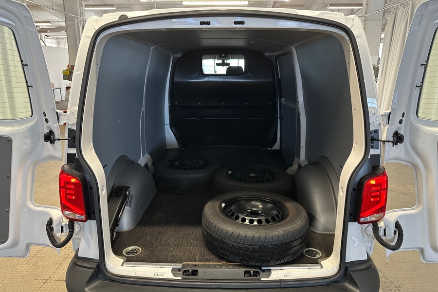 Volkswagen Transporter vaihtoauto