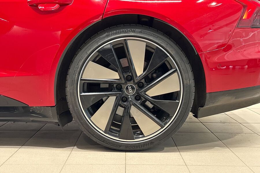 Audi e-tron GT vaihtoauto