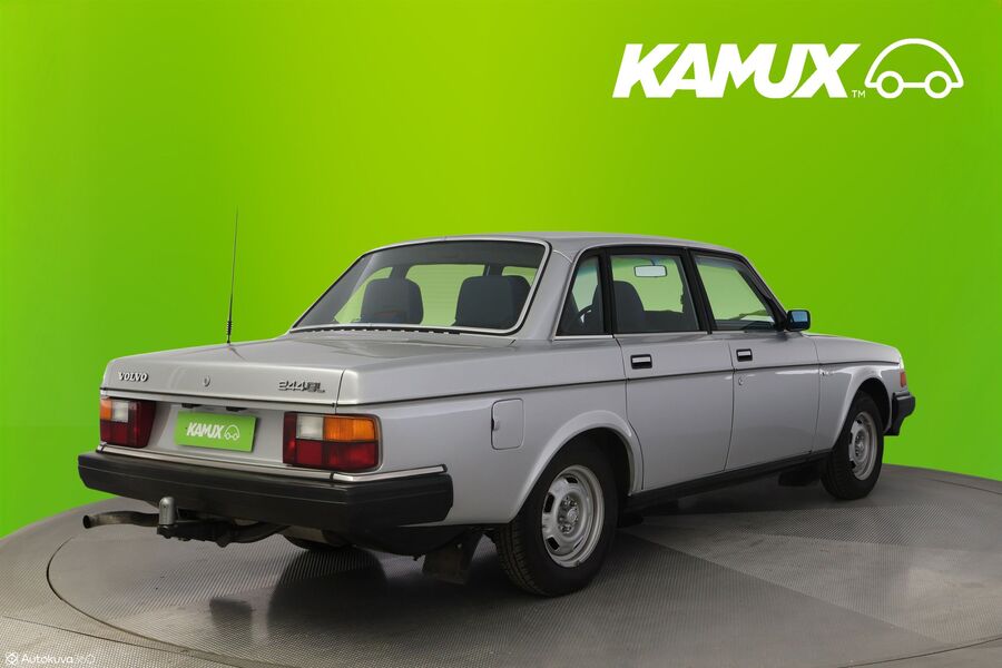 Volvo 244 vaihtoauto