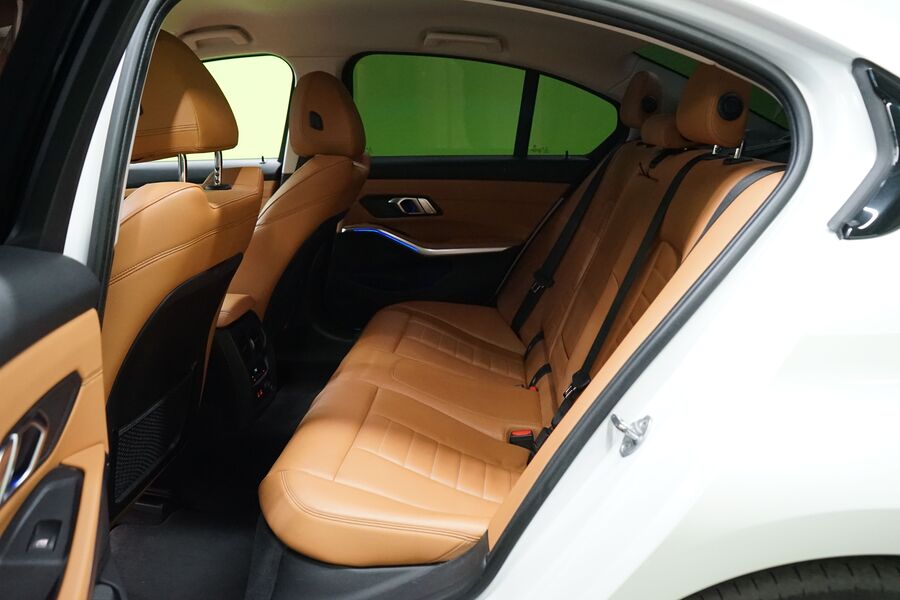 BMW 320 vaihtoauto