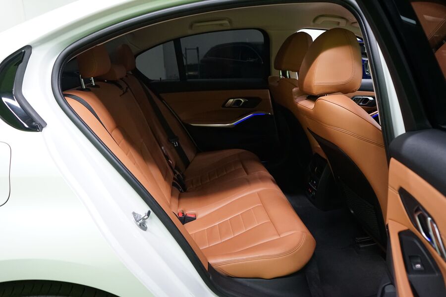 BMW 320 vaihtoauto