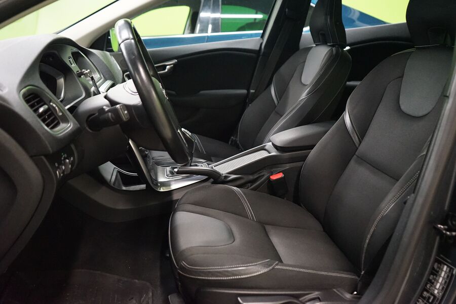 Volvo V40 vaihtoauto