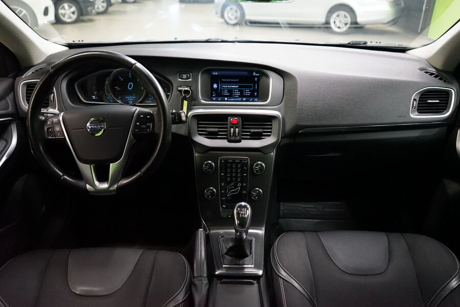 Volvo V40 vaihtoauto