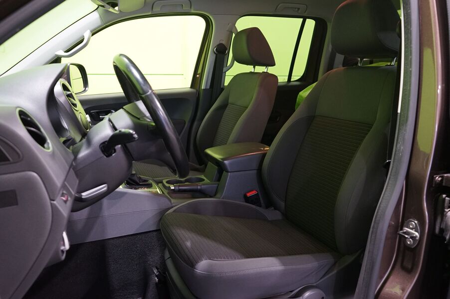 Volkswagen Amarok vaihtoauto