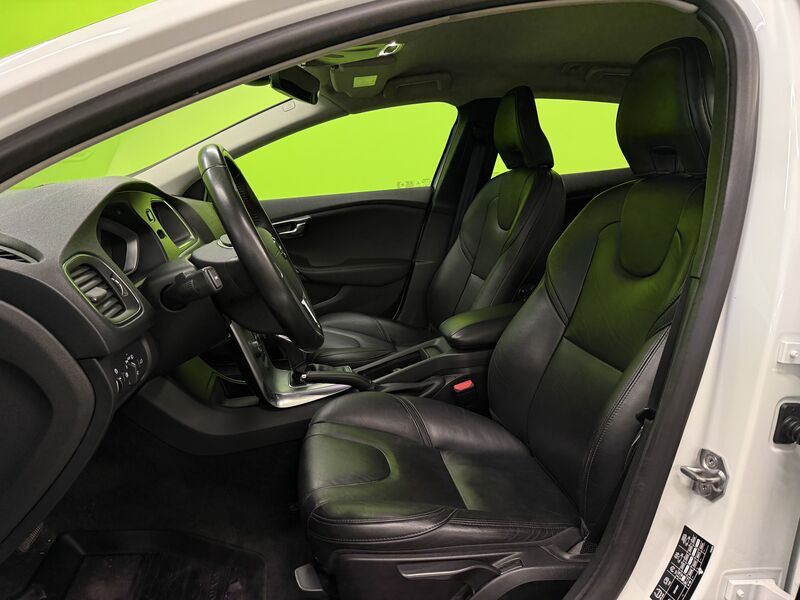 Volvo V40 vaihtoauto