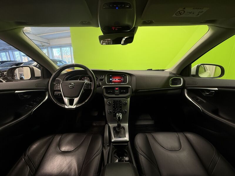 Volvo V40 vaihtoauto