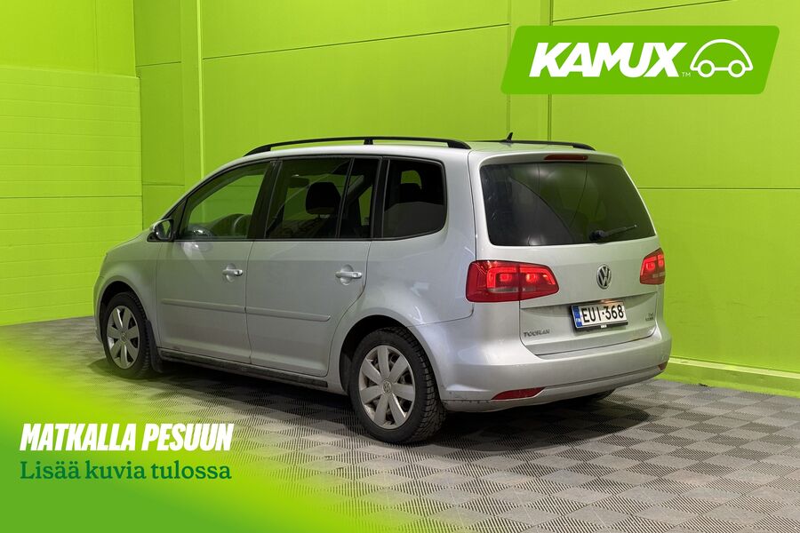 Volkswagen Touran vaihtoauto