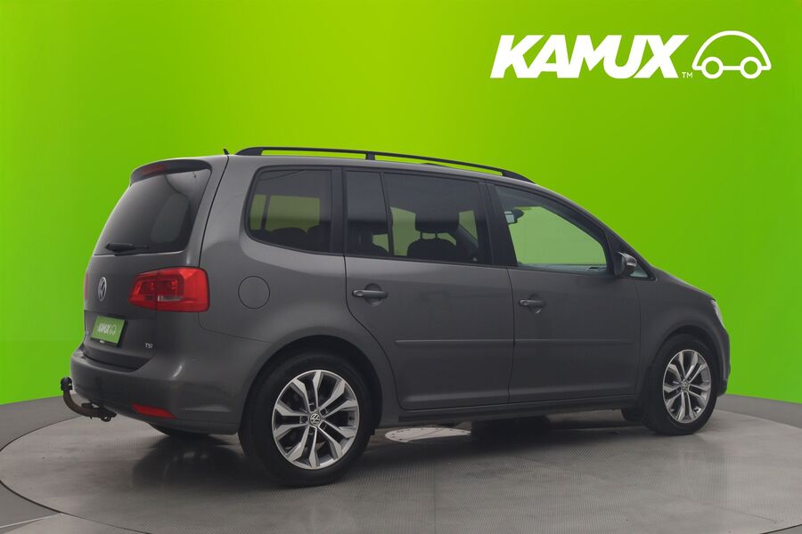 Volkswagen Touran vaihtoauto