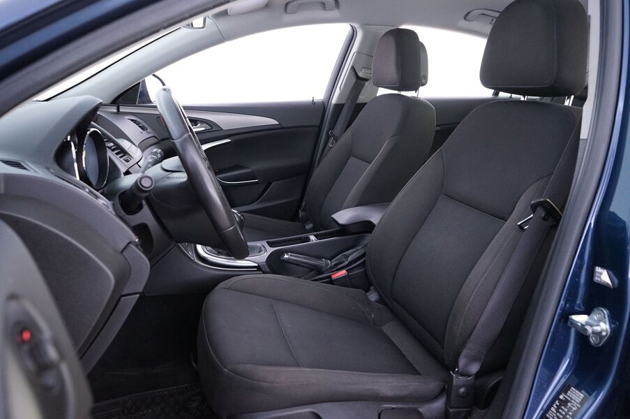 Opel Insignia vaihtoauto