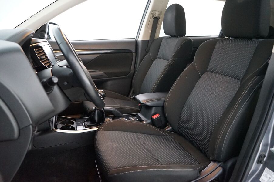 Mitsubishi Outlander vaihtoauto