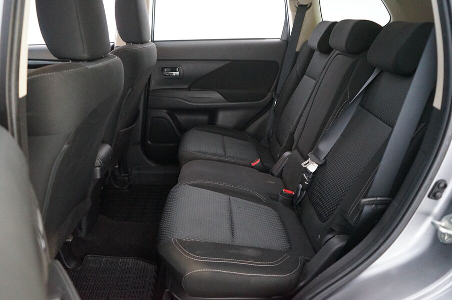 Mitsubishi Outlander vaihtoauto