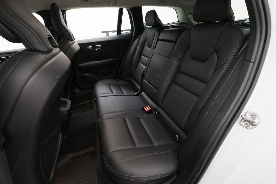 Volvo V60 Cross Country vaihtoauto