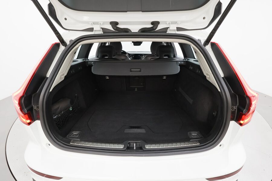 Volvo V60 Cross Country vaihtoauto