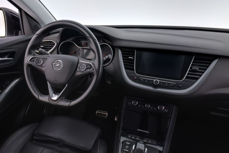 Opel Grandland X vaihtoauto