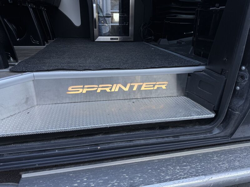 Mercedes-Benz Sprinter vaihtoauto