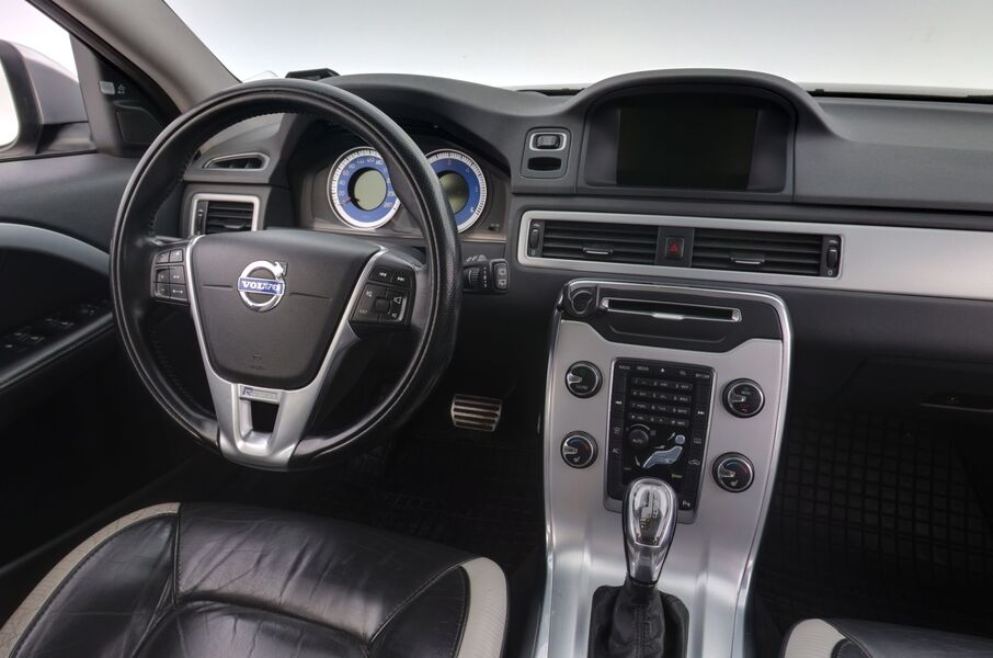 Volvo V70 vaihtoauto