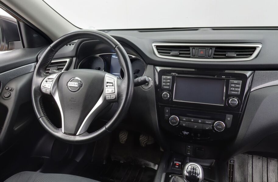 Nissan X-Trail vaihtoauto