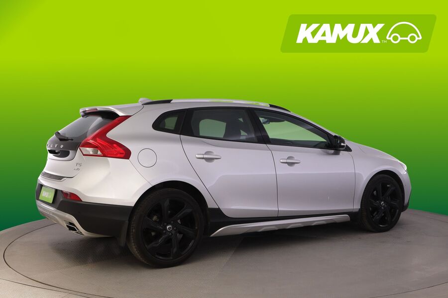Volvo V40 Cross Country vaihtoauto