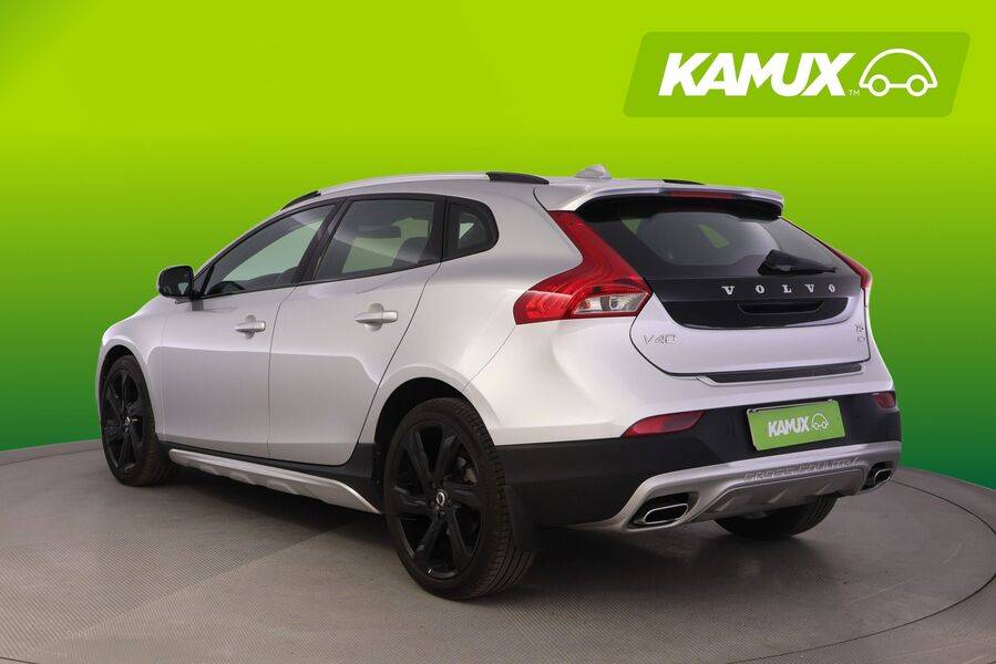 Volvo V40 Cross Country vaihtoauto
