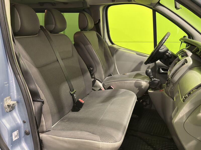 Opel Vivaro vaihtoauto