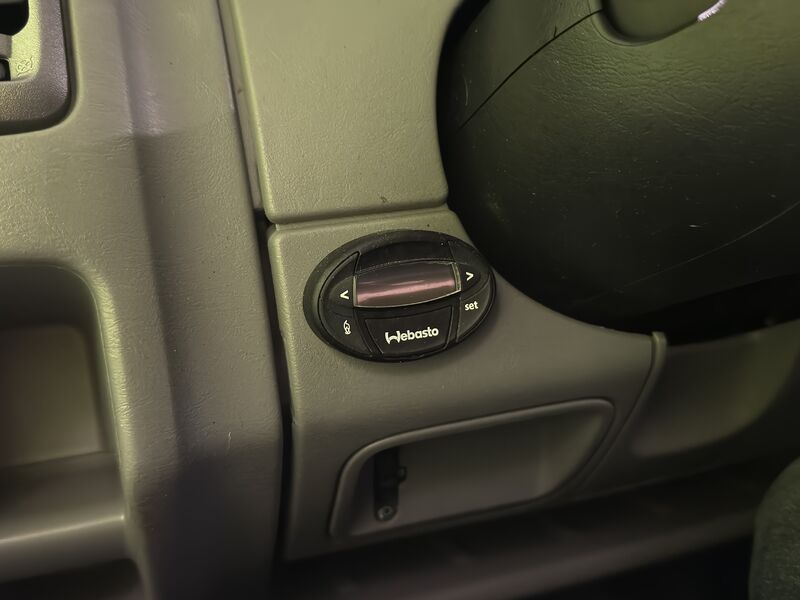 Opel Vivaro vaihtoauto