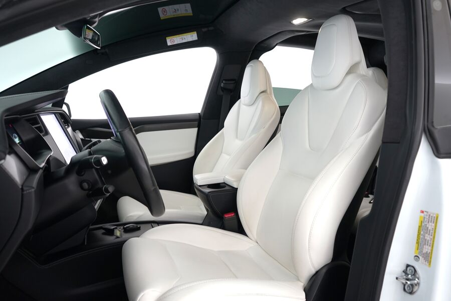 Tesla Model X vaihtoauto