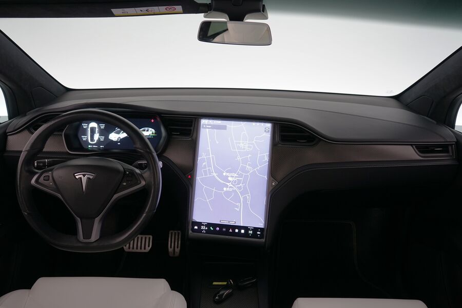Tesla Model X vaihtoauto