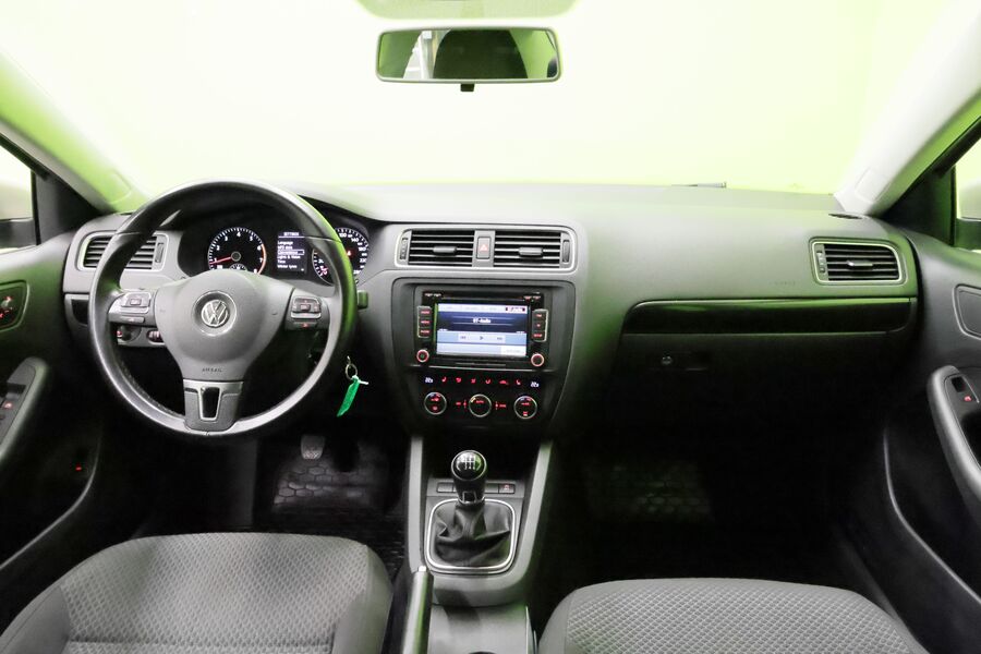 Volkswagen Jetta vaihtoauto