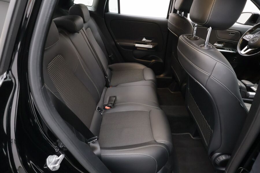 Mercedes-Benz GLA vaihtoauto