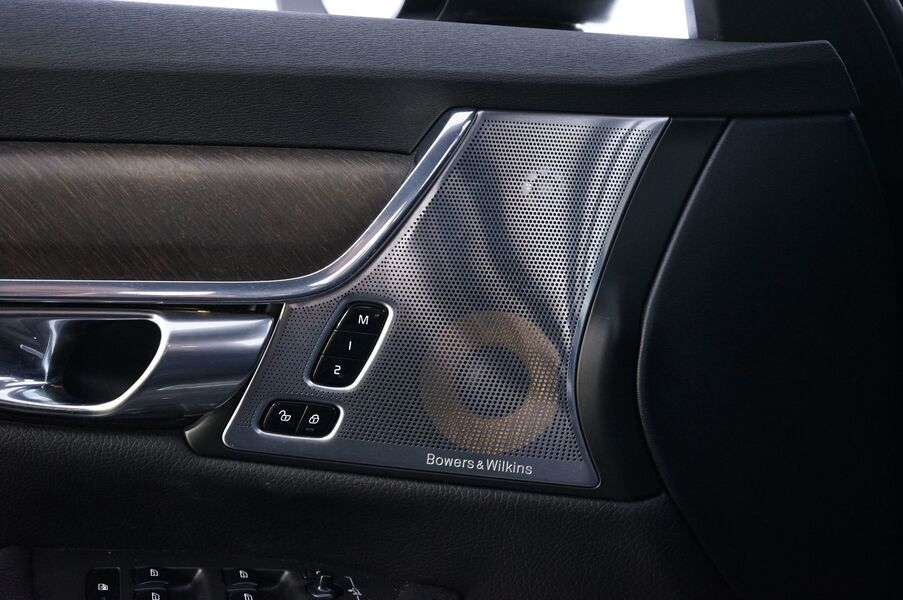 Volvo V90 Cross Country vaihtoauto