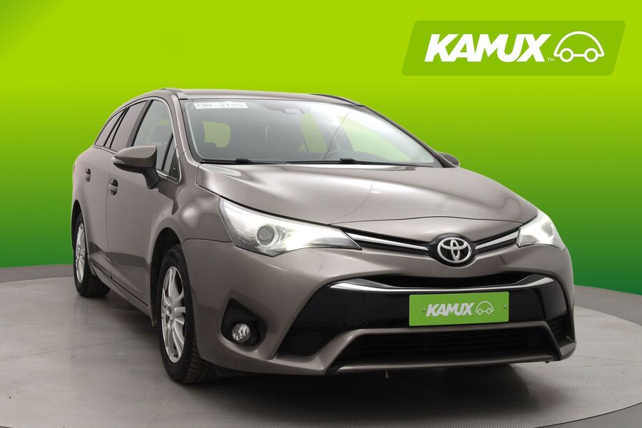 Toyota Avensis vaihtoauto