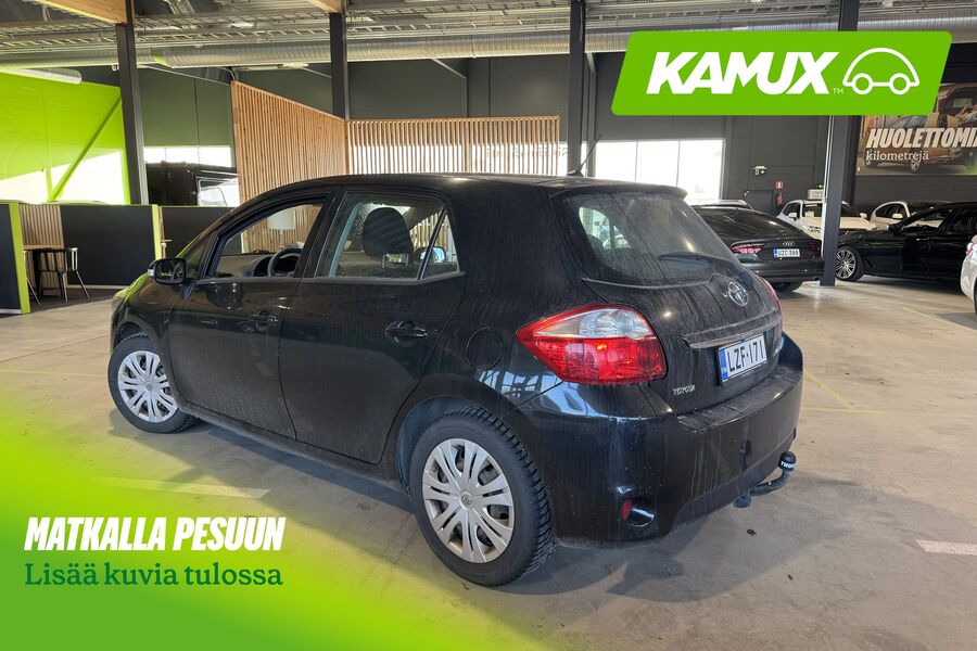 Toyota Auris vaihtoauto